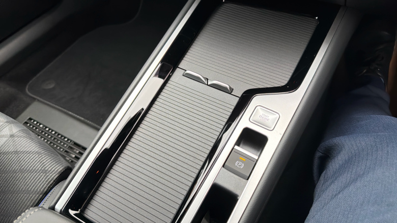 Volkswagen Passat 1.5 eTSI R-Line 5dr DSG Petrol Estate